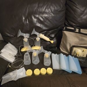 Medela Breast Pump Set with Yellow Accents